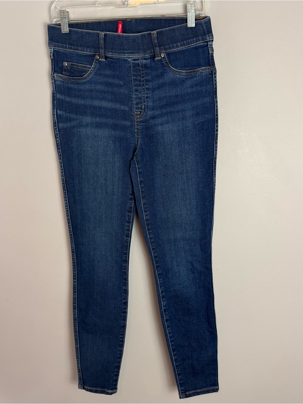 SPANX Shape wear Dark Wash Skinny Jeans Size Medium